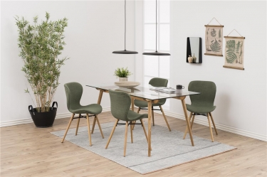 scandinavische stoel groen